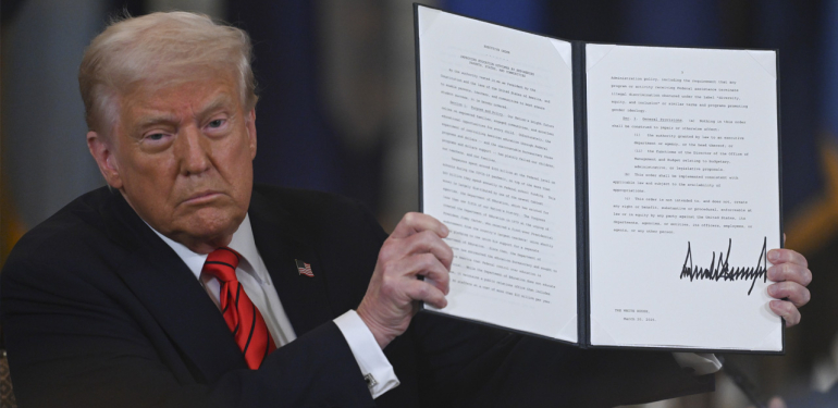 Trump, Eğitim Bakanlığı’nın kapatılmasına yönelik başkanlık kararnamesini imzaladı