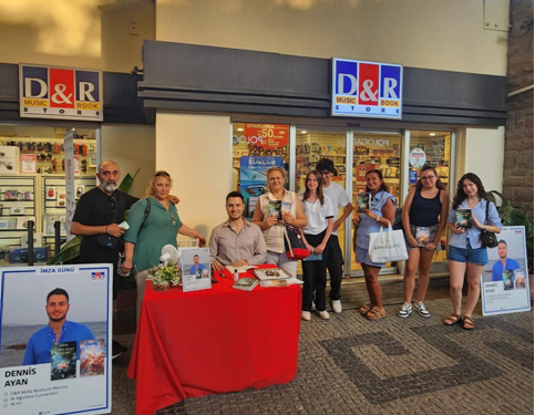 Dostoyevski ve Kafka’nın İzinde Bir Edebiyatçı: Dennis Ayan, İnsan Ruhunun İnceliklerini Bodrum’da Kitapseverlerle Paylaştı!